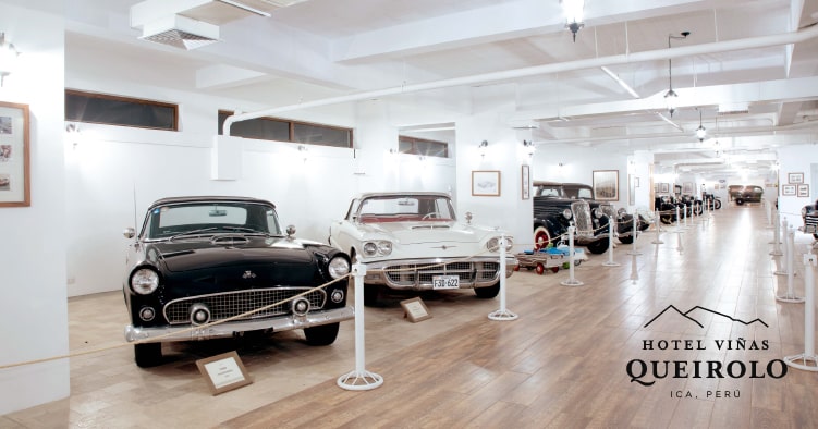 Visita a la colección de autos antiguos